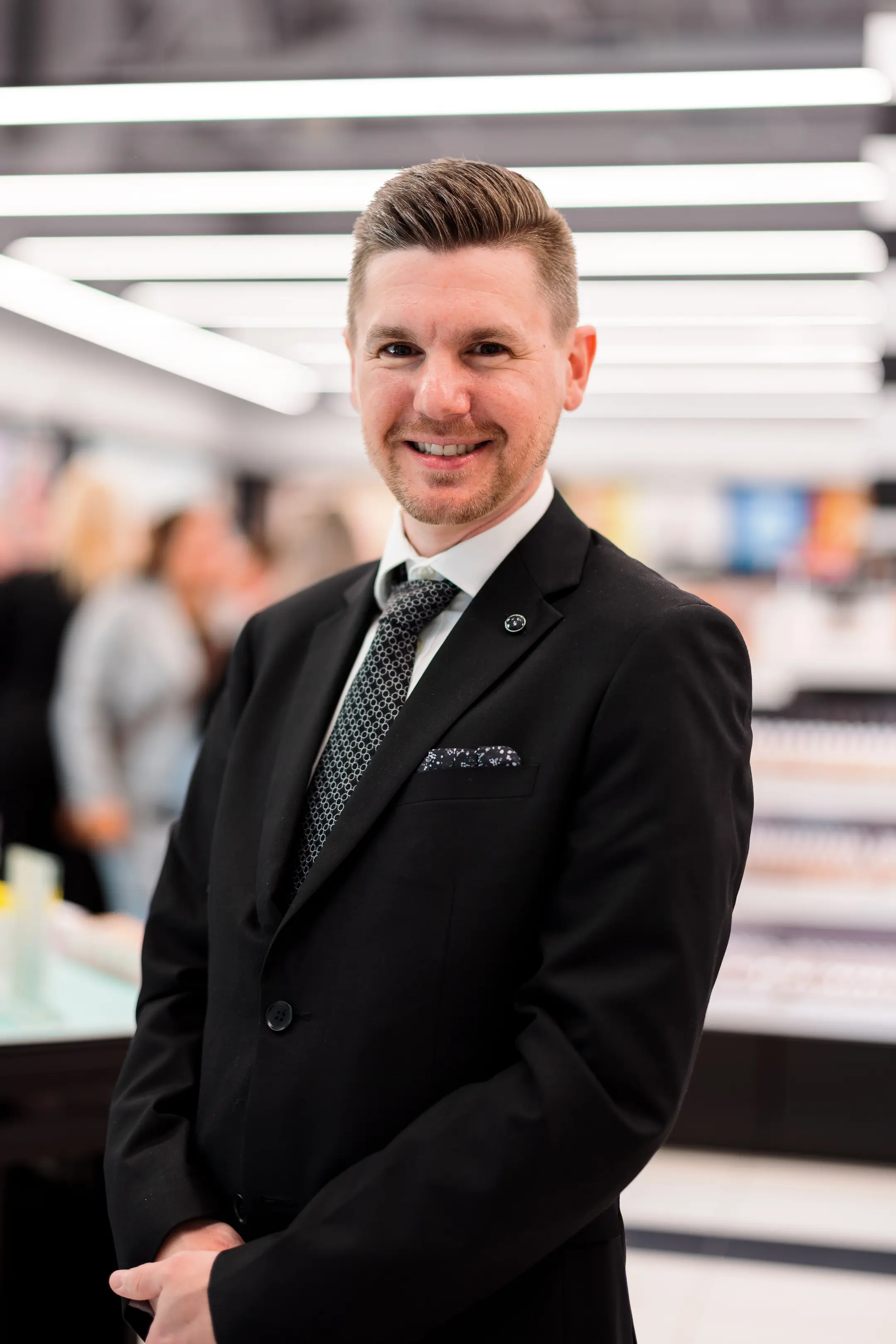 Corporate Headshots, Sephora - the store manager on the floor, opening day