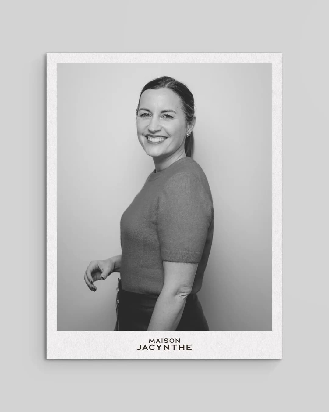 Maison Jacynthe Glow Cast — Call card - pinned full-length with label