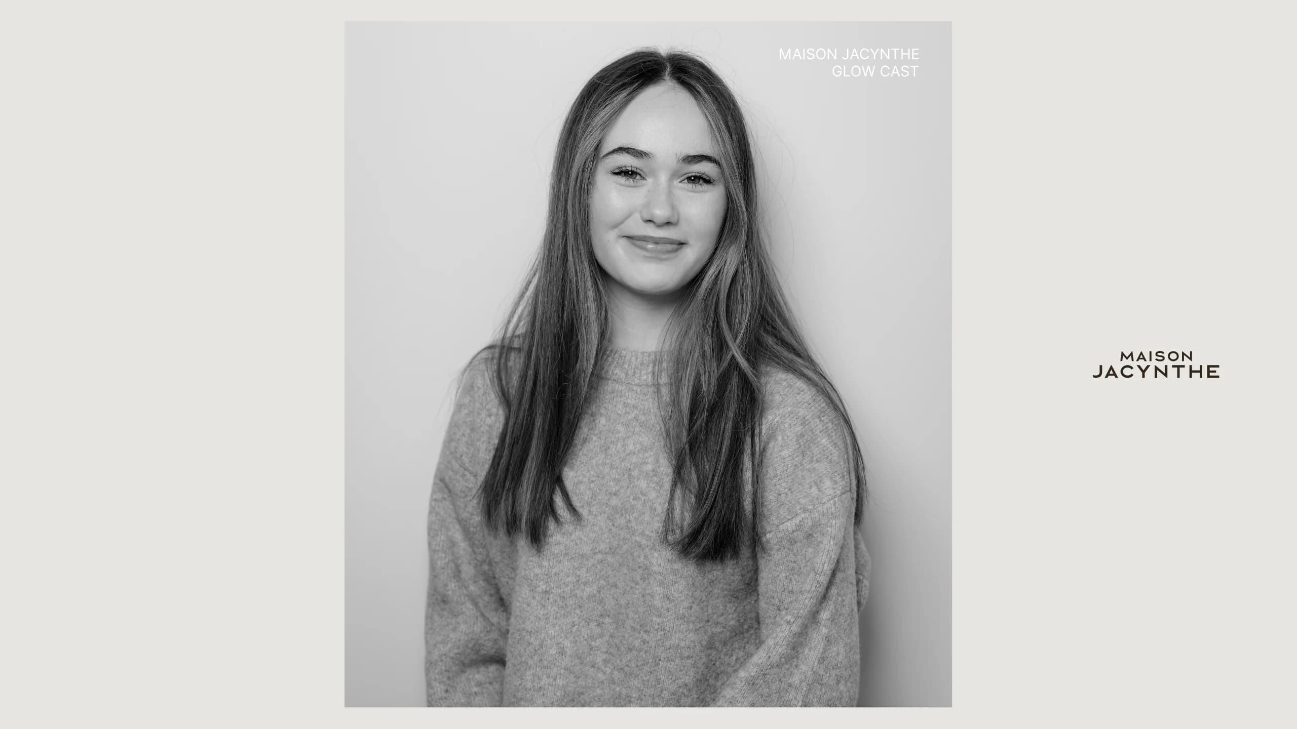 Maison Jacynthe — Call card banner - GLOW CAST lockup portrait