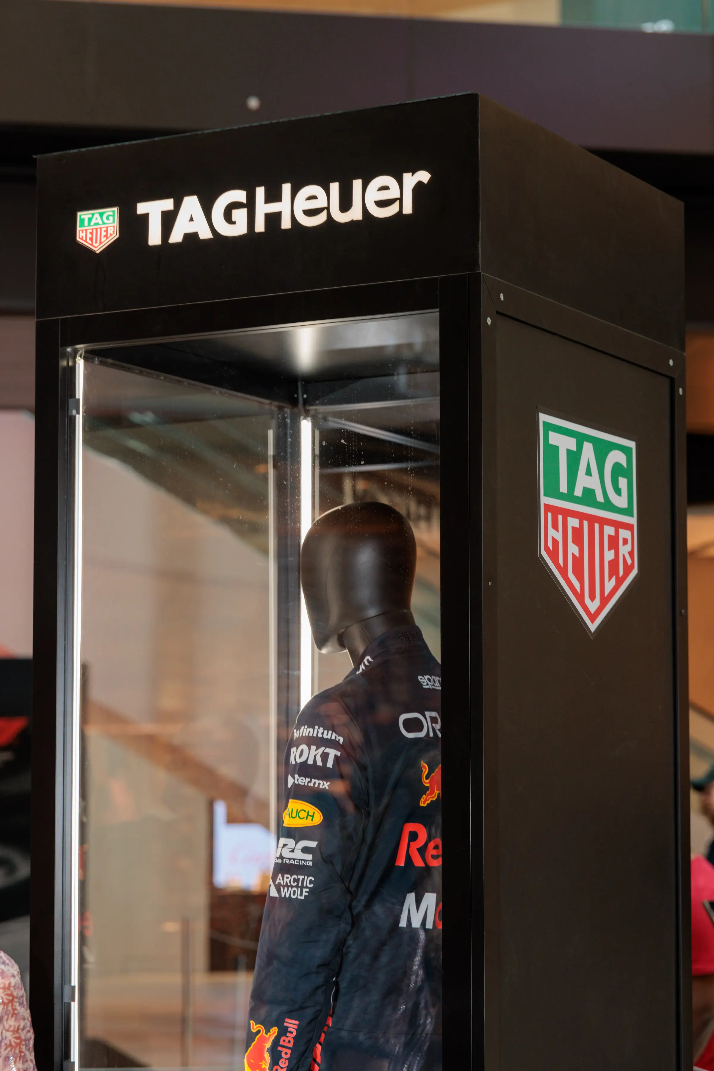 TAG Heuer — Nico Abou - 061225 Tag Heuer- 3C9A2459