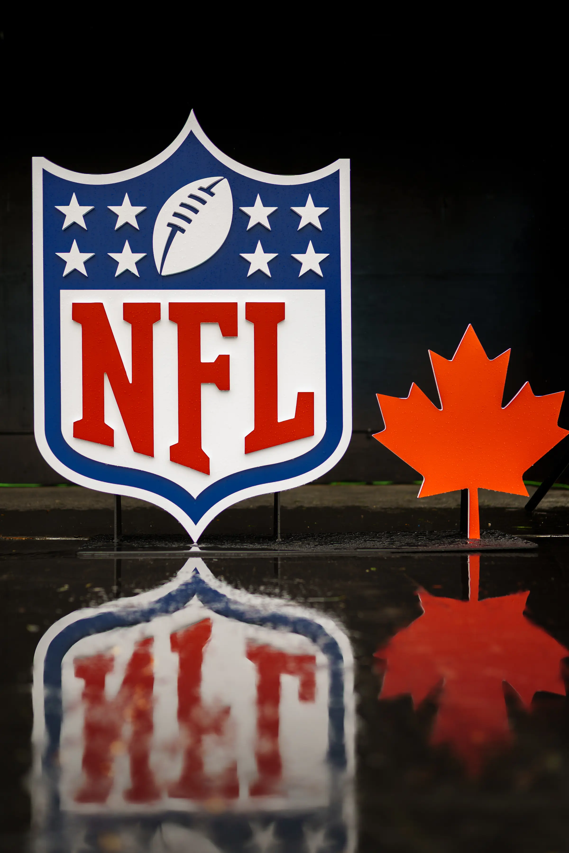NFL Canada · Forward Pass — Nico Abou - NFL Forward Pass MTL_DSC9582