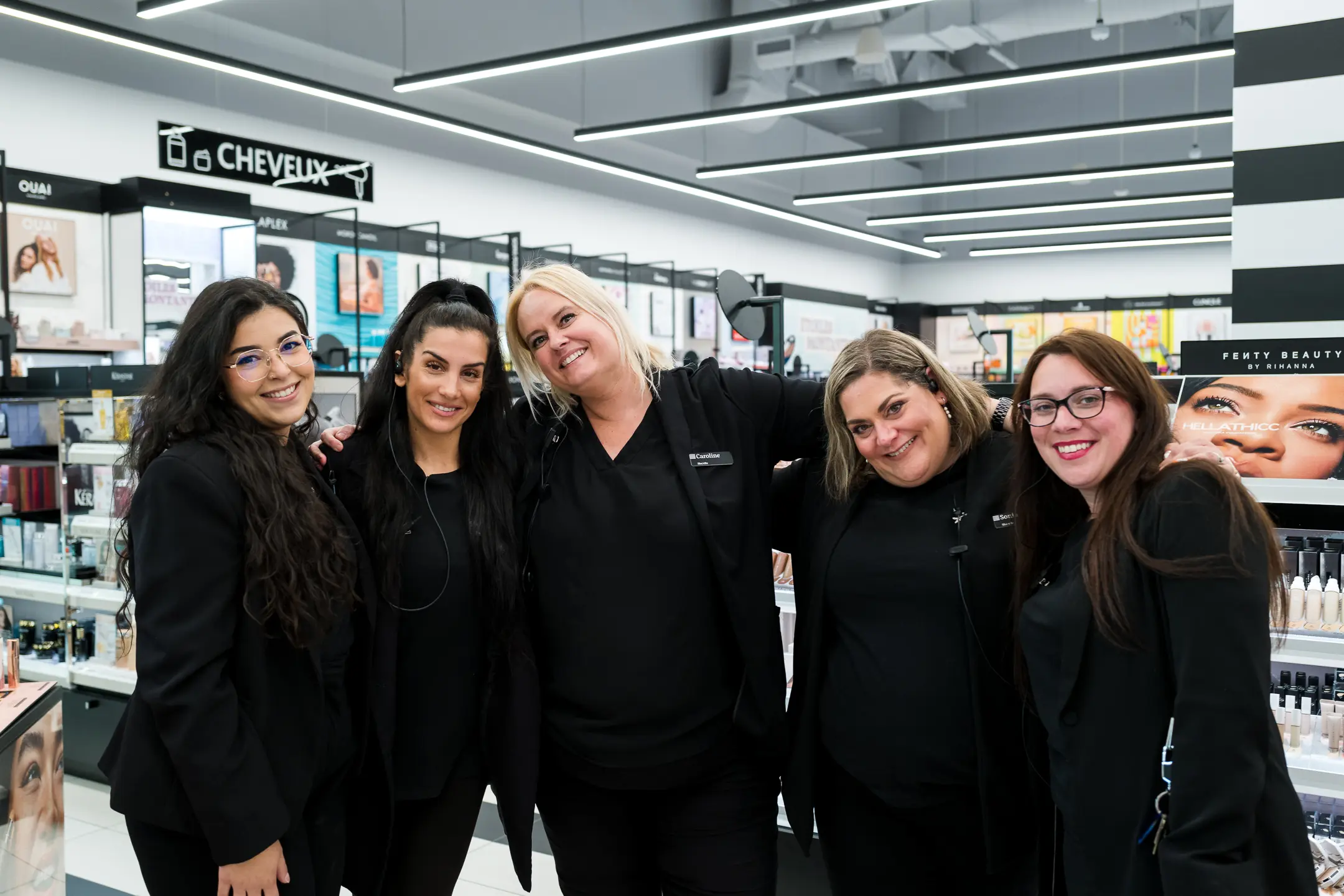 Sephora Canada — five advisors arm in arm