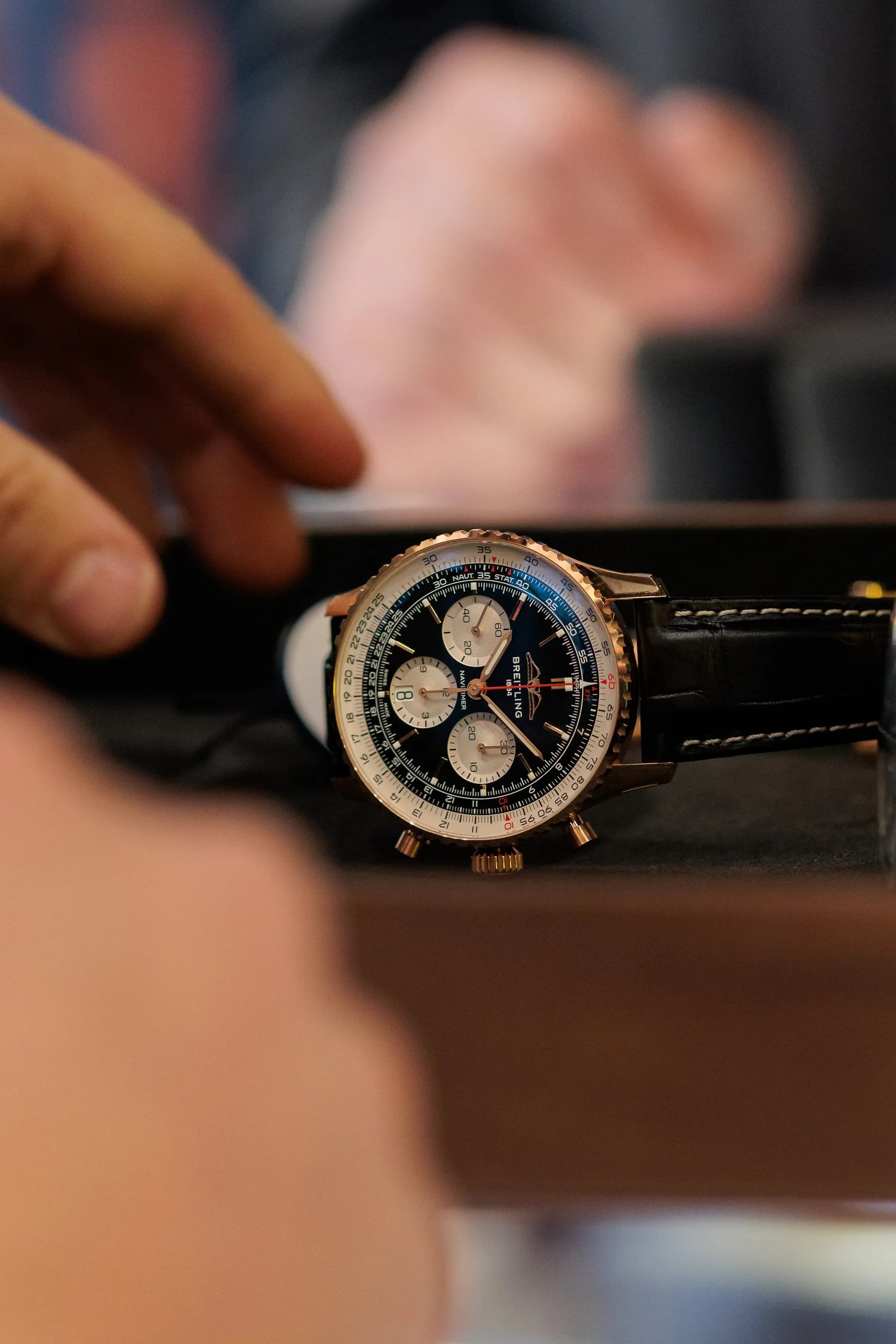 Breitling x NFL — Nicolas+Abou-+Origine+Studio+-+3C9A9351